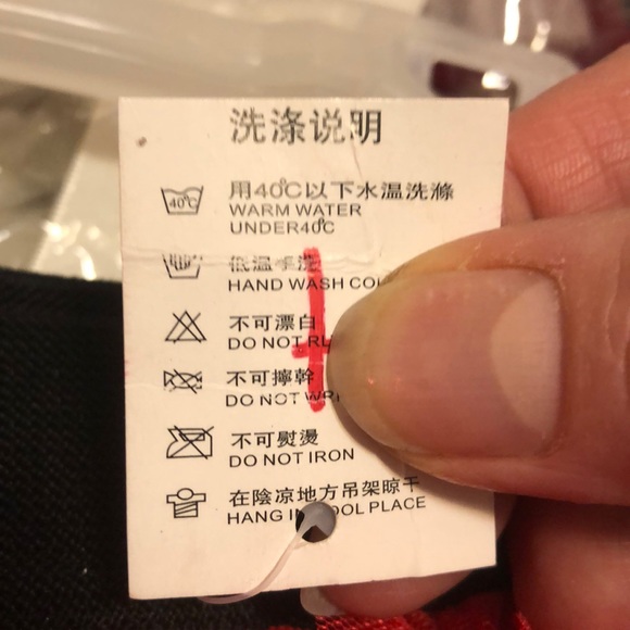 Black waisted Red tule tutu for girls 12m dress up - Picture 4 of 6